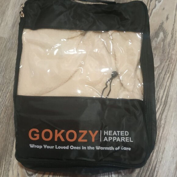 Heated Vest with Faux Fleece and 10000mAh Power Bank - Picture 6 of 8